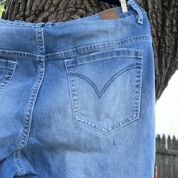 Suzanne Betro ankels jeans medium wash high rise capri jeans sz 14 - Picture 6 of 6